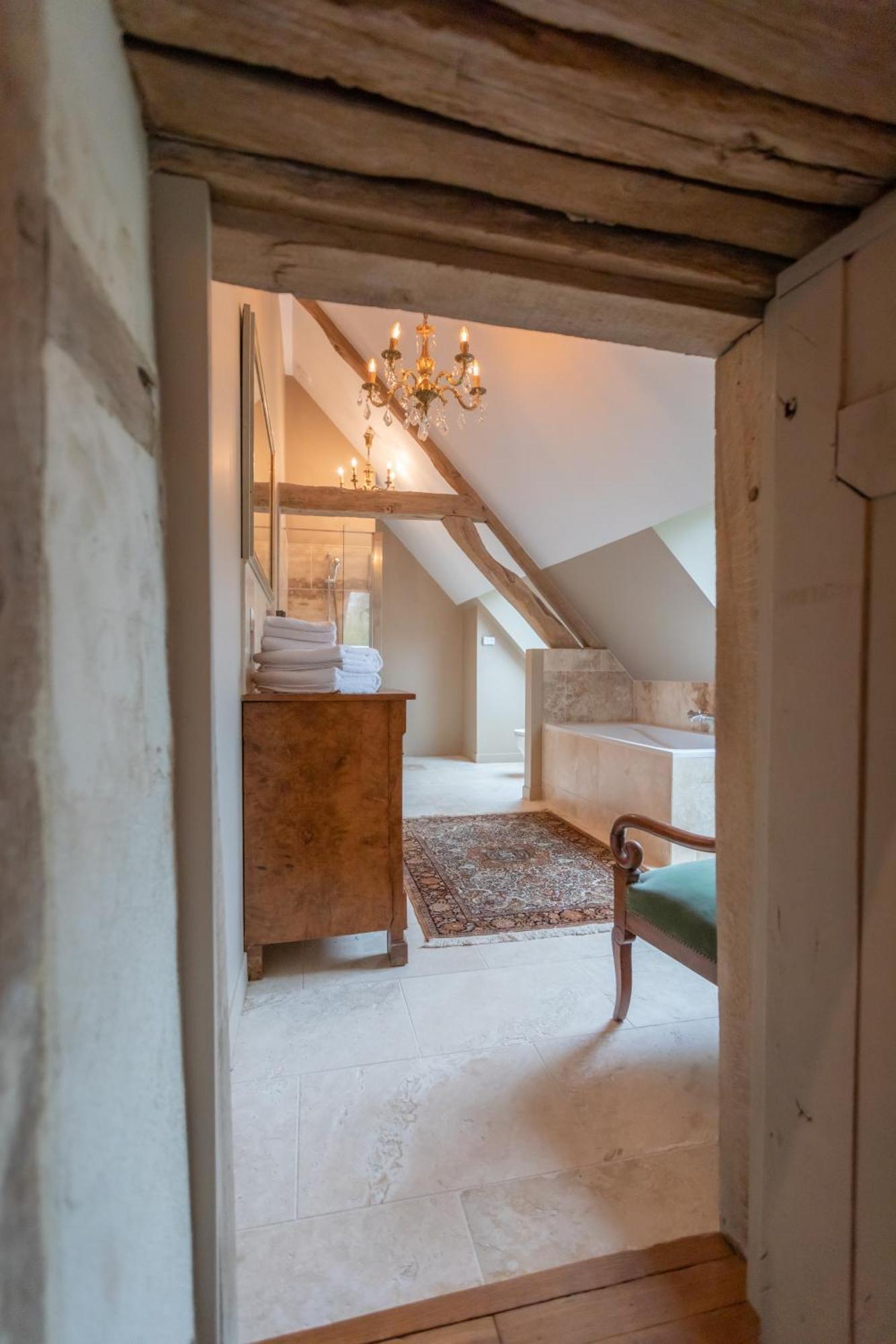 Les Chambres De Charnay - Calme Charme Et Confort A 5 Mn Du Peage Виерзон Екстериор снимка