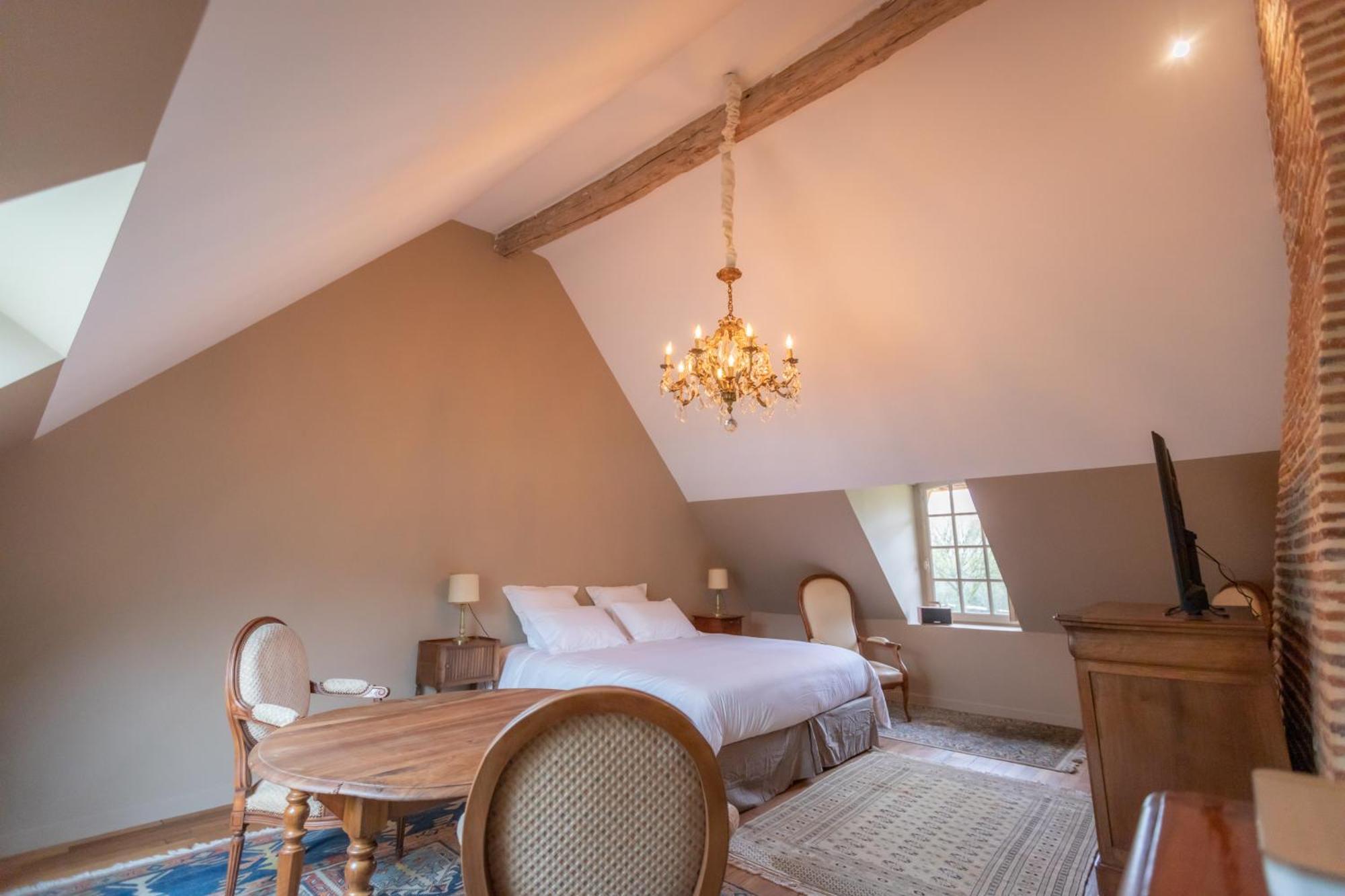 Les Chambres De Charnay - Calme Charme Et Confort A 5 Mn Du Peage Виерзон Екстериор снимка
